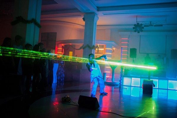 Ультрафиолетовое шоу - фото 2