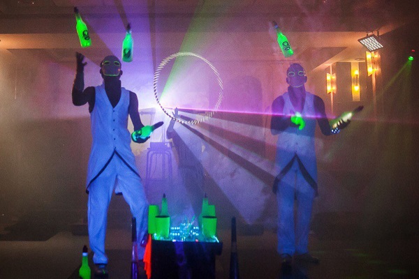 Ультрафиолетовое шоу - фото 3